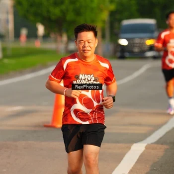Runner Photo 8007060