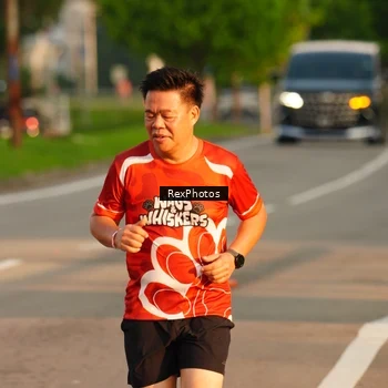 Runner Photo 8007063