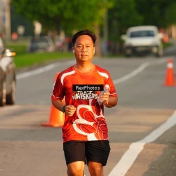 Runner Photo 8007076