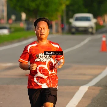 Runner Photo 8007081