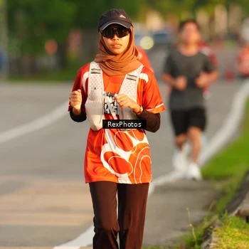 Runner Photo 8007098