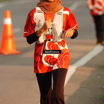 Runner Photo 8007100