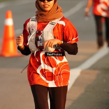Runner Photo 8007102