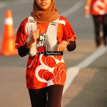 Runner Photo 8007105