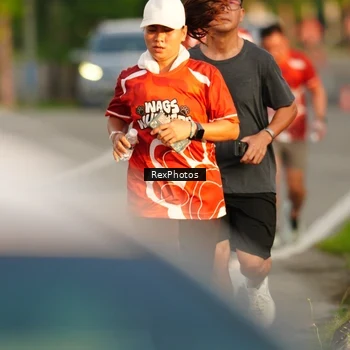 Runner Photo 8007112