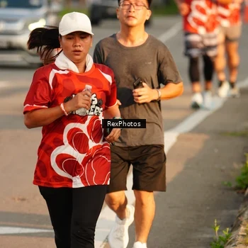 Runner Photo 8007114
