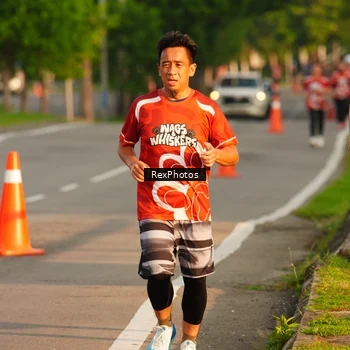 Runner Photo 8007133