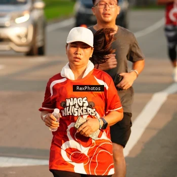 Runner Photo 8007135