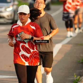 Runner Photo 8007137