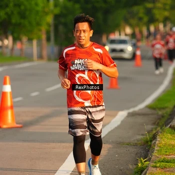 Runner Photo 8007158