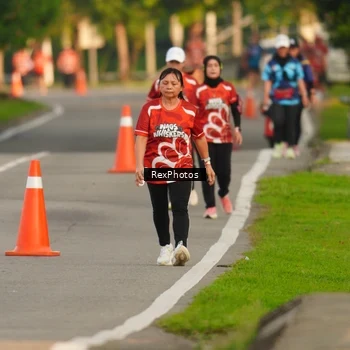 Runner Photo 8007162