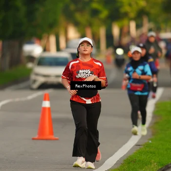 Runner Photo 8007171