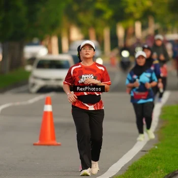 Runner Photo 8007176