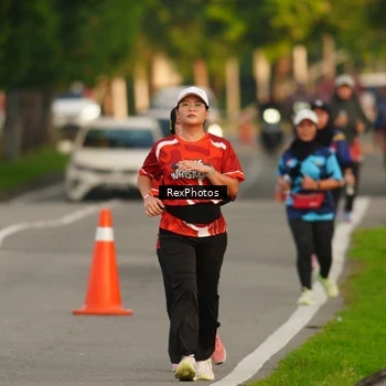 Runner Photo 8007181