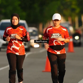 Runner Photo 8007211