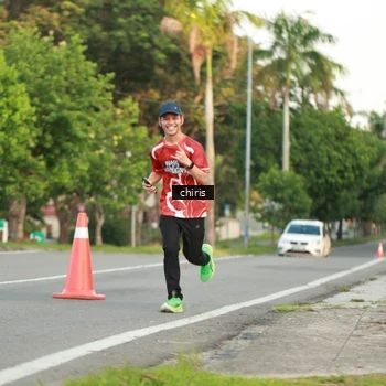 Runner Photo 8007339