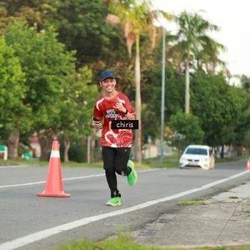 Runner Photo 8007342