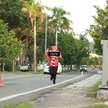 Runner Photo 8007351