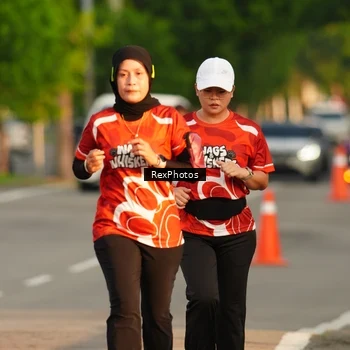 Runner Photo 8007365
