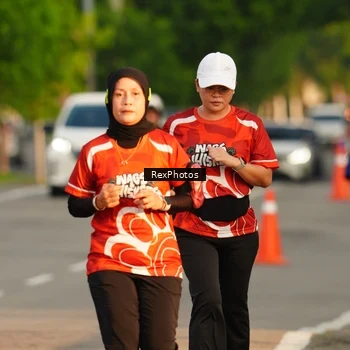 Runner Photo 8007373
