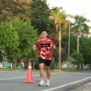 Runner Photo 8007378