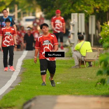 Runner Photo 8007402
