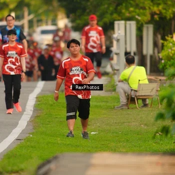 Runner Photo 8007411
