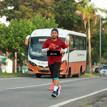 Runner Photo 8007413