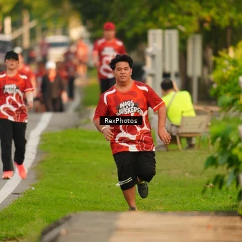 Runner Photo 8007444
