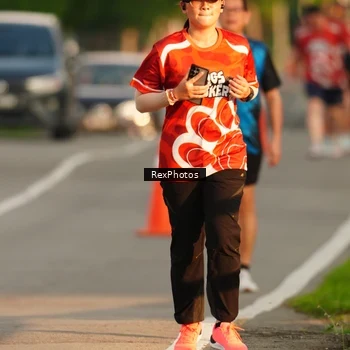 Runner Photo 8007499