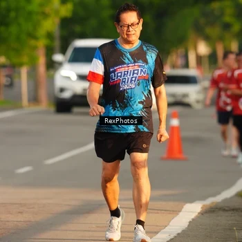 Runner Photo 8007532