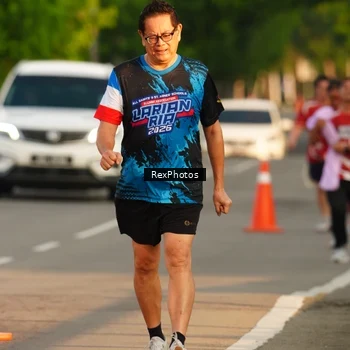 Runner Photo 8007535