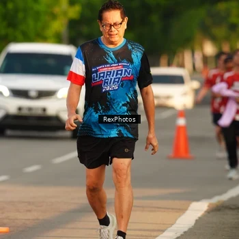 Runner Photo 8007536