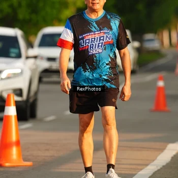 Runner Photo 8007543