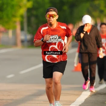 Runner Photo 8007557