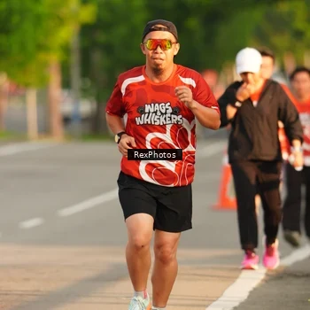 Runner Photo 8007559