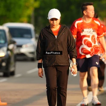 Runner Photo 8007594