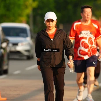 Runner Photo 8007599