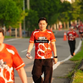 Runner Photo 8007636