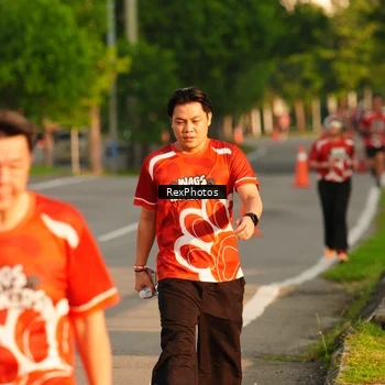 Runner Photo 8007640