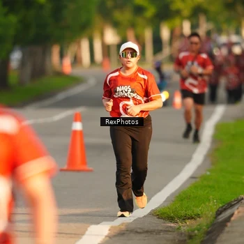 Runner Photo 8007645