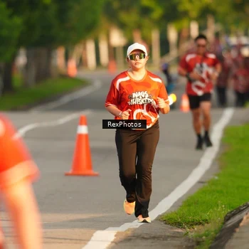 Runner Photo 8007649