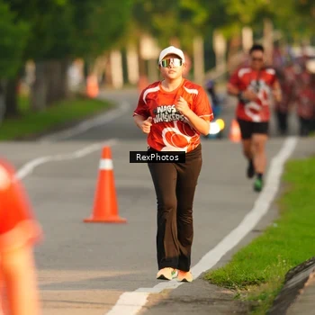 Runner Photo 8007650