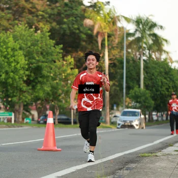 Runner Photo 8007653