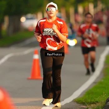 Runner Photo 8007664