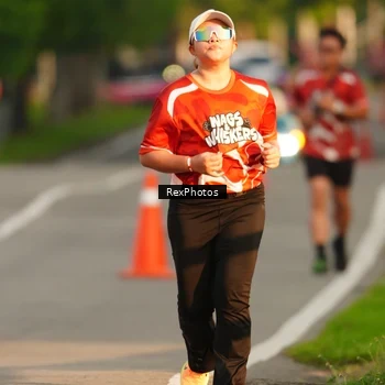 Runner Photo 8007669