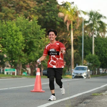 Runner Photo 8007687