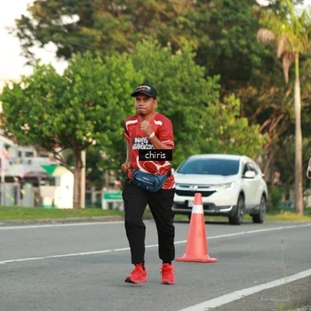 Runner Photo 8007716