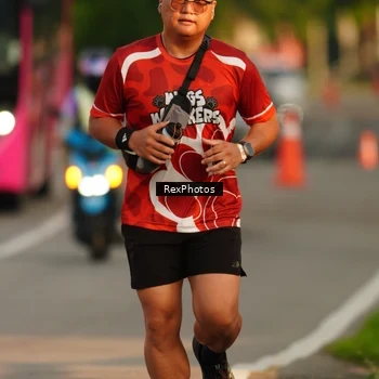 Runner Photo 8007728
