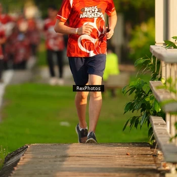 Runner Photo 8007751